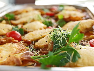 kalbsschnitzel piccata milanese, hauptgerichte büffet