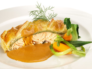 Lachs im Blätterteig
