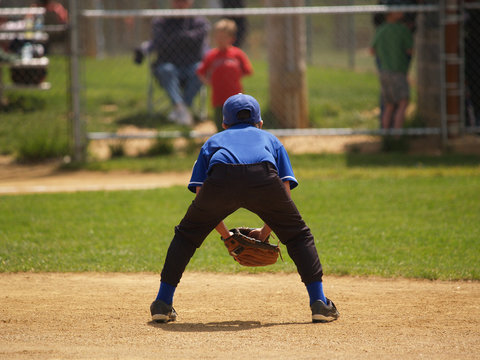 little league baseball player