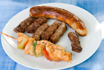Grill,Wurst,Schnitzel,Speck