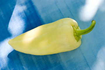 gelnber paprika