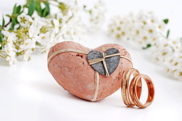 wedding rings - love heart