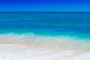 Fototapeta na wymiar Turquoise Sea