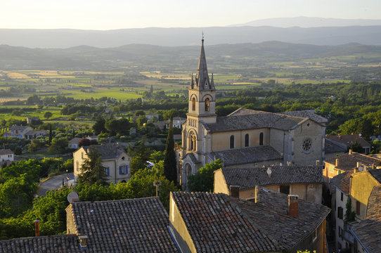 the village of Bonnieux, in the Luberon