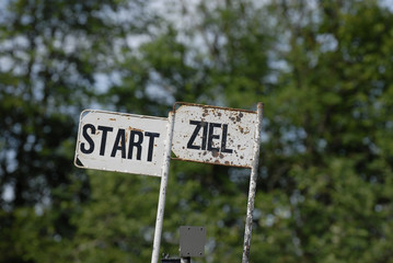 Start Ziel