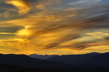 Fototapeta na wymiar Sundown w Gredos