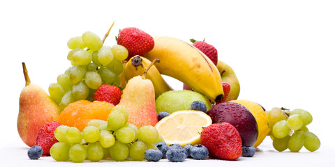 Panorama aus vielen verschiedenen Sorten Obst