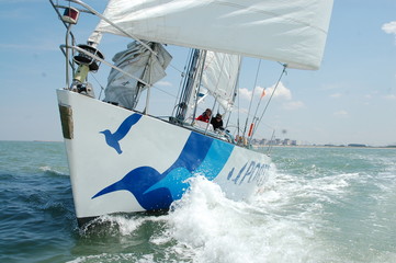 étrave d'un voilier © Happytof62730