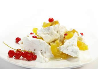 Ice-cream with pineapples