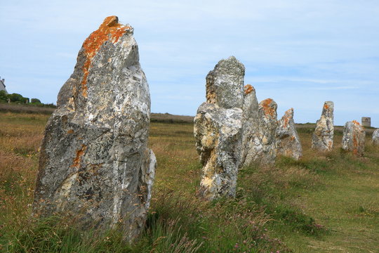 alignements m&eacute;galithiques en Bretagne