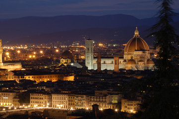 Fototapeta na wymiar Duomo w nocy