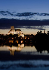 Cathédrale d'Auxerre illuminée