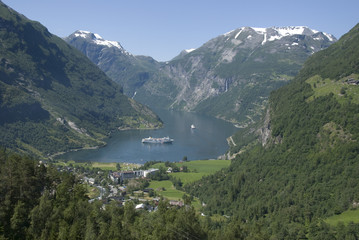 Fototapeta na wymiar Fjord de Geiranger, Norvège