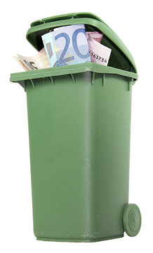 Euroscheine in Papiertonne