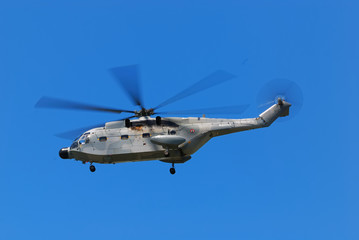 helico militaire