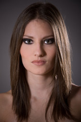 Obraz premium Beautiful brunette