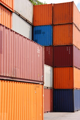 Cargo container