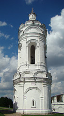 Obraz premium Georgievskaja a belltower 16 century. Museum reserve Kolomna