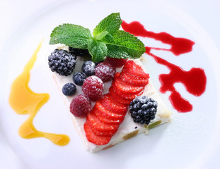 Fruit dessert