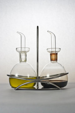 olio e aceto da tavola