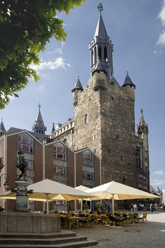 Granusturm des Aachener Rathauses