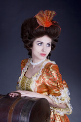 Woman with a sac voyage