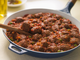 Albondigas con Salsa