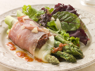 Roasted Asparagus spears with Mozzarella Cheese and Sun Dried To