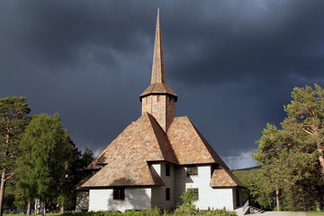 Fototapeta na wymiar Eglise sous l'orage