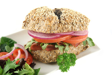 Wholegrain Salad Roll