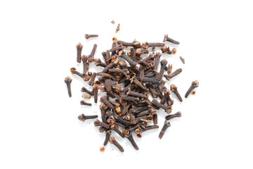 Tas de clous de girofle