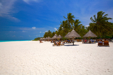 Tropical sand beach, Ari-Atoll. Maldives