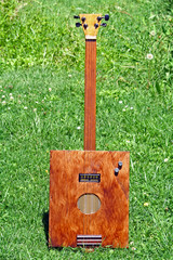 wine box guitar