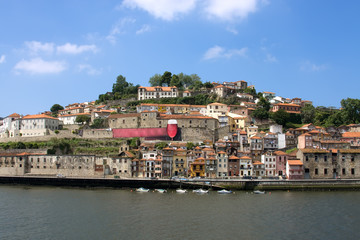 Fototapeta na wymiar Portugalia rzeki Douru w mieście Porto