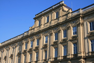 Fototapeta na wymiar Fasada pałacu
