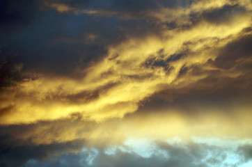 Dramatischer Wolkenhimmel