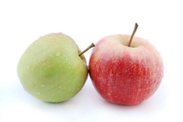 red and green apples