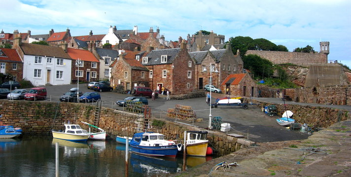 panorama sur le petit port de crail