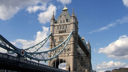 Fototapeta na wymiar Tower Bridge 7, London