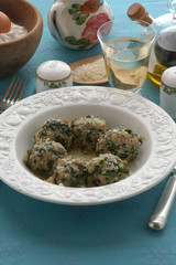 Knodel agli spinaci - Primi Trentino Alto Adige