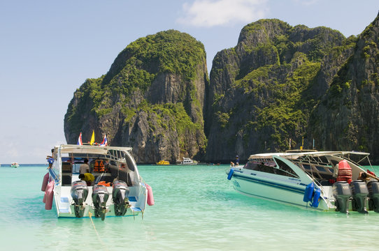 Maya Bay, the beach, with Dicaprio