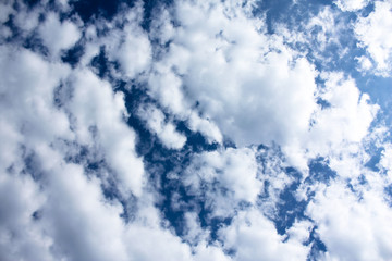 Obraz premium Cloudscape and blue sky in background