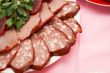 sliced orange on the plate
