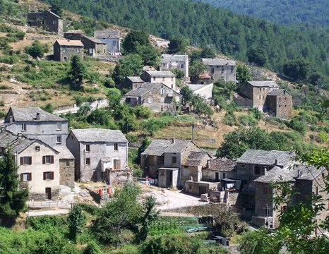 Village Corse De Castineta