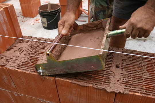 brique 10