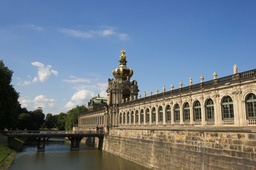 Fototapeta na wymiar Dresden Schloss Zwinger