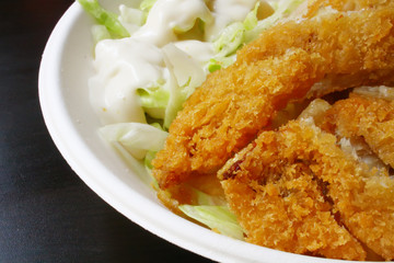 Deep Fried Finger Food with Mayonaise and Lettuce