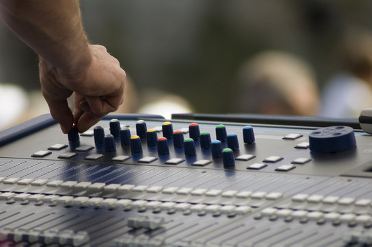 r&eacute;glage table de mixage