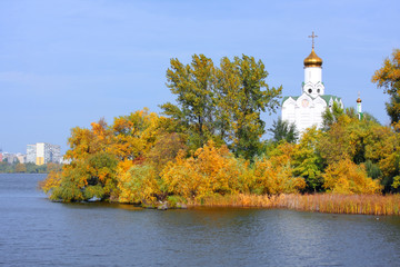 Church on the river Dnepr in Dnepropetrovsk, Ukraine - 9092929