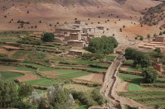 Douar du Haut-Atlas ; Maroc